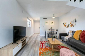 Loft style 1b Apt , Fast Wi-Fi Virg14